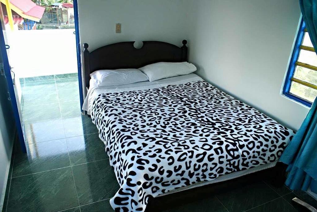 Hostal Campestre El Santuario Филандиа Стая снимка