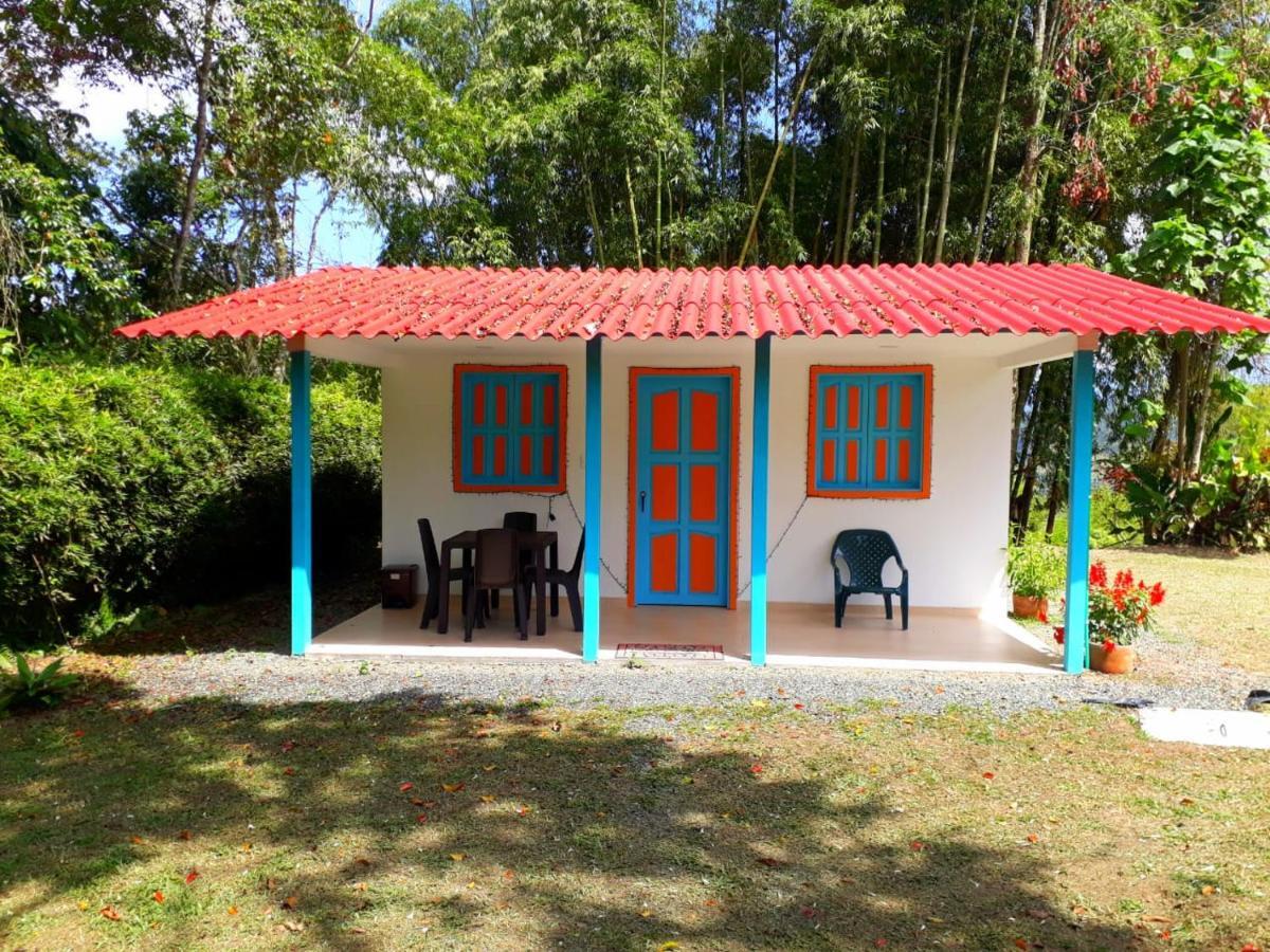 Hostal Campestre El Santuario Филандиа Екстериор снимка