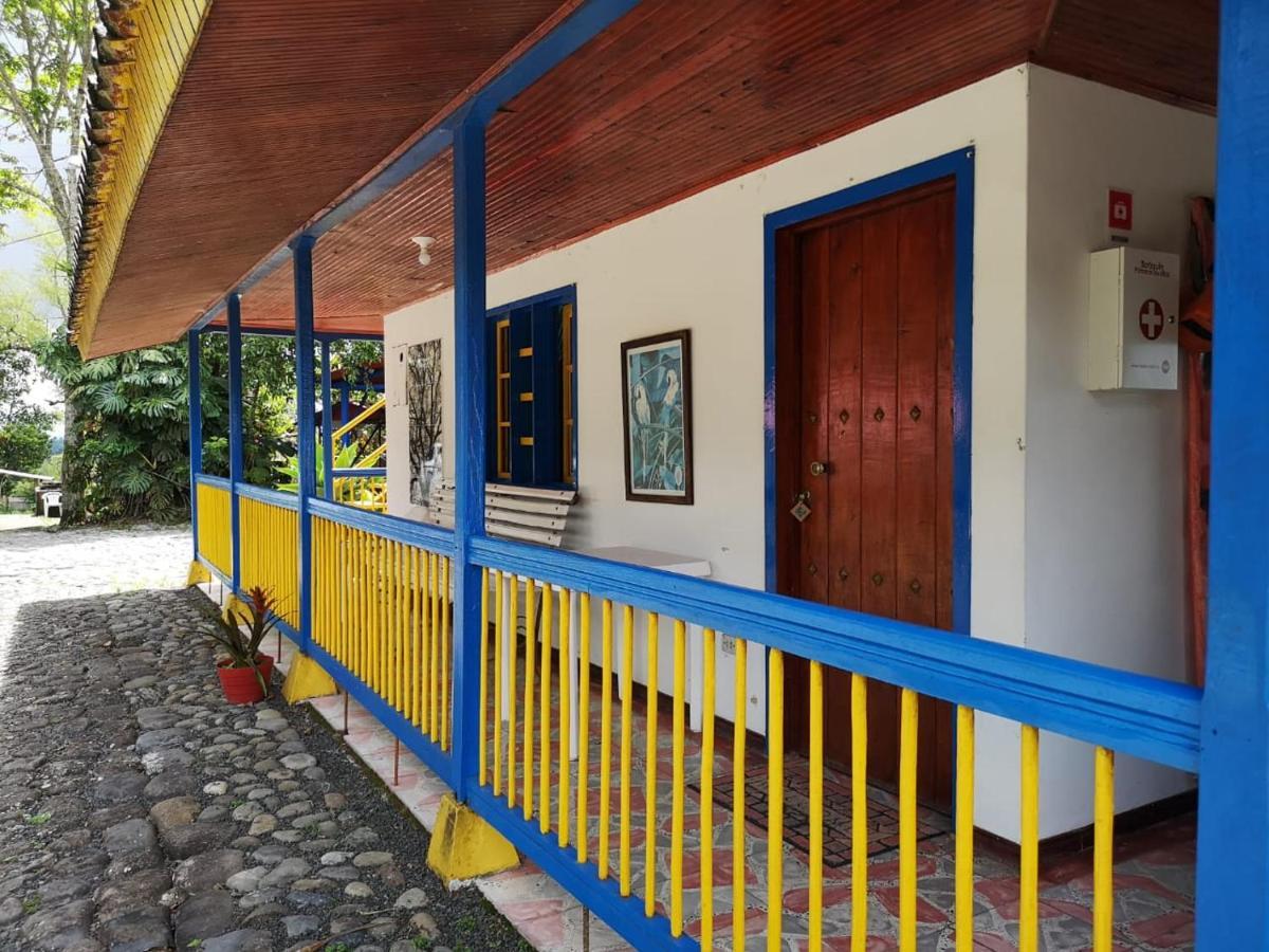 Hostal Campestre El Santuario Филандиа Екстериор снимка
